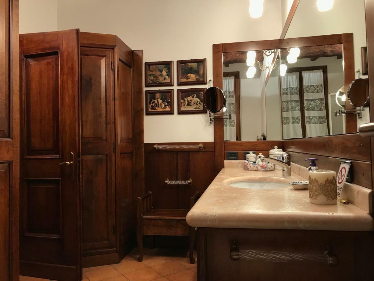 Corte Ginepro Roncoferraro Luaran gambar